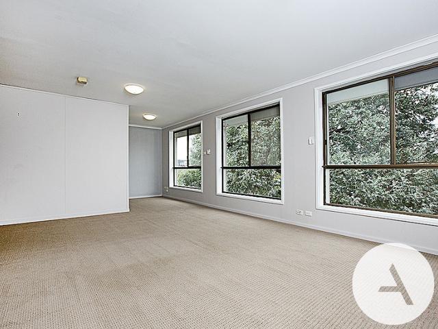18 Glenorchy St, ACT 2606