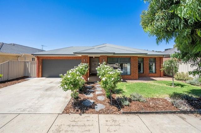 7 Coralgum Avenue, VIC 3631