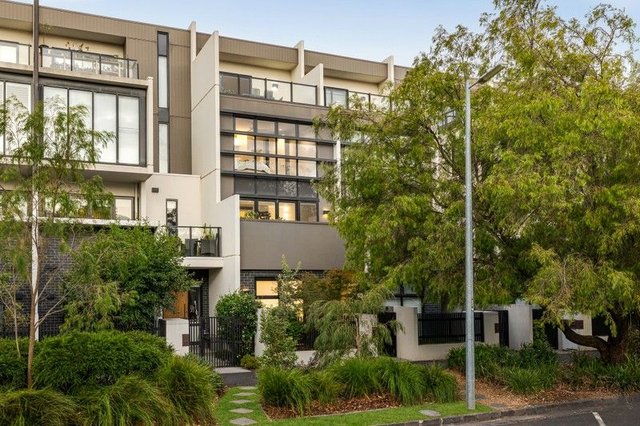 25 Danks Street, VIC 3206