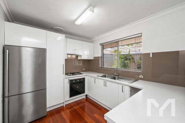 12/15 Point Walter Road, WA 6157