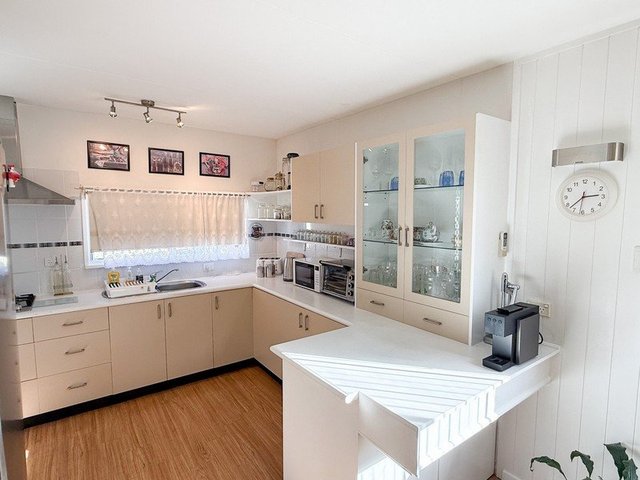 90A/570 Pine Ridge Road, QLD 4216