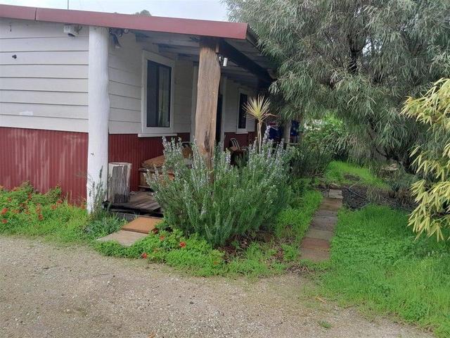 26 Nesbit Road, WA 6210