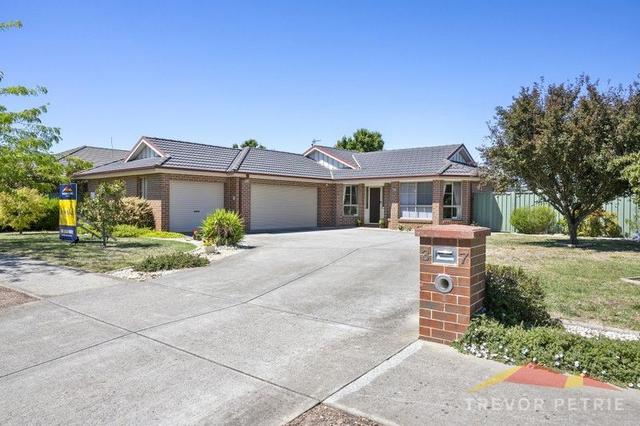 37 Faversham Avenue, VIC 3355