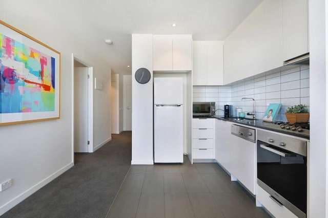 702/285 City  Road, VIC 3006