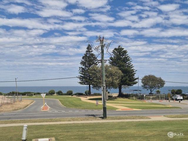 32/436 Safety Bay Road, WA 6169