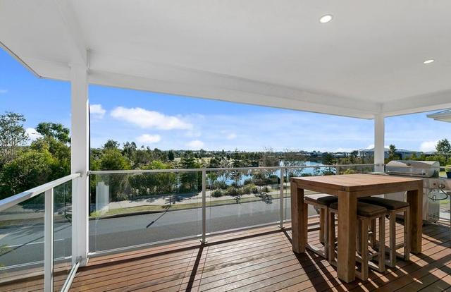 2 Mackerel Street, QLD 4557