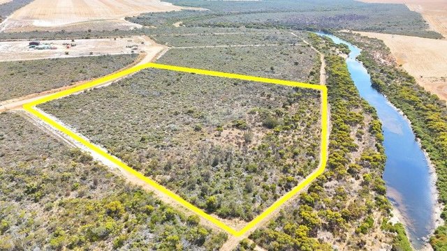 74 Long Pool Road, WA 6348