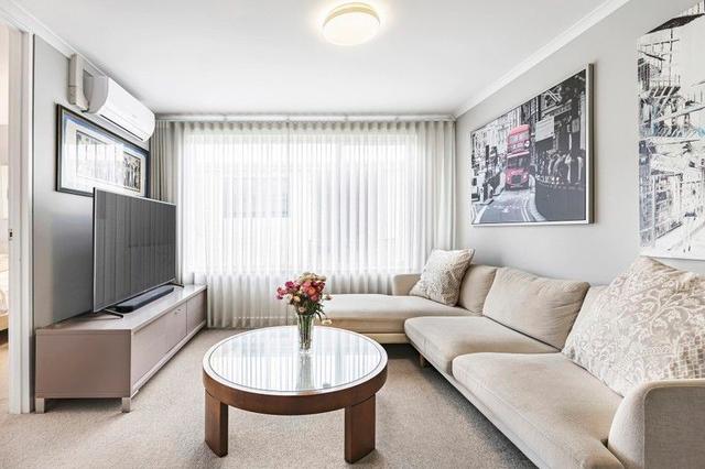 12/7-9 Farnham Court, VIC 3031