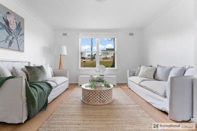 6 Owen Way, NSW 2795