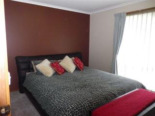 Bed 1 (2010-11-18)