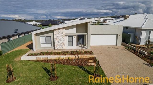 21 Sunningdale Close, NSW 2830