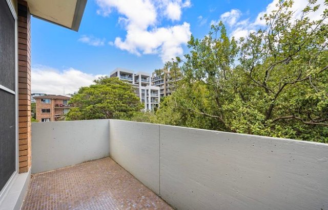 6/11 Kembla Street, NSW 2500