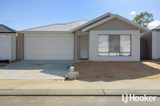 5 Farncomb Street, WA 6122