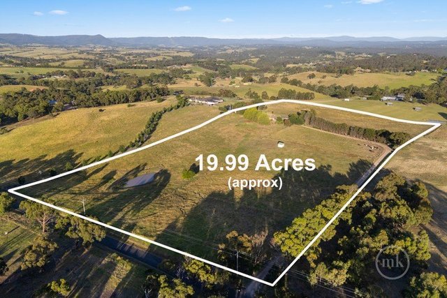 110 Edward Henty Avenue, VIC 3754