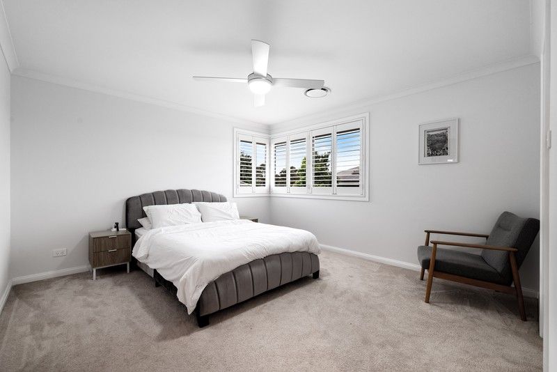 https://images.allhomes.com.au/property/photo/766d41afd79bea26e9c610090a8ae47f_hd.jpg