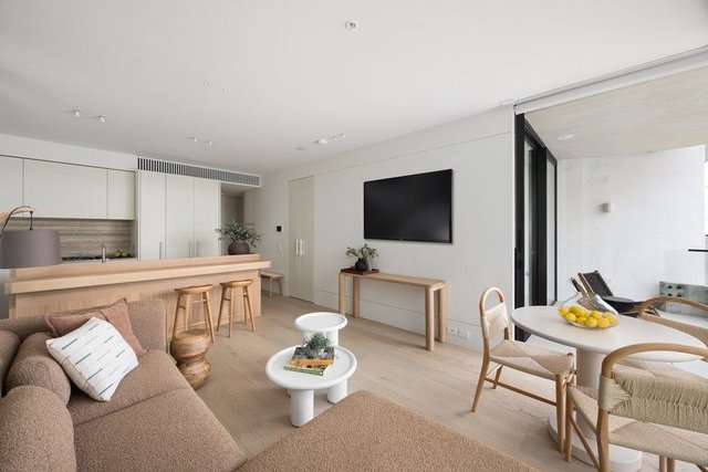 101/124 Campbell Parade, NSW 2026