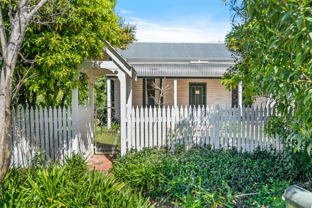 31 Calaway Street, NSW 2714