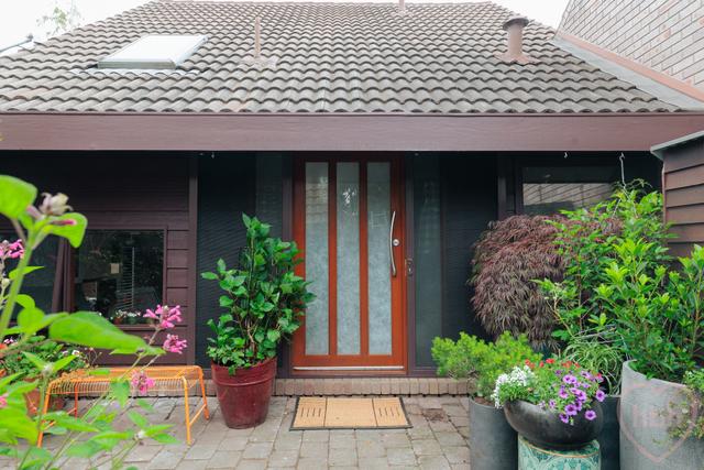 94 Wybalena Grove, ACT 2614