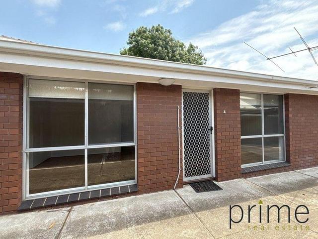 4/10 Volum Street, VIC 3218