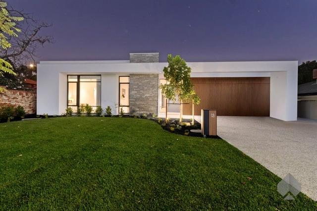 13 Kinross Road, WA 6153