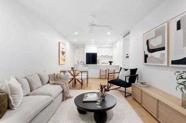 2103/11 Peter Doherty Street, QLD 4102