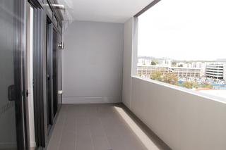 Balcony (2013-02-14)