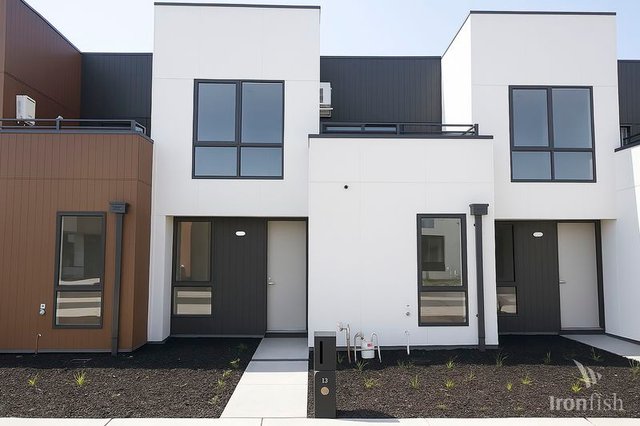 17 Dayspring Path, VIC 3750