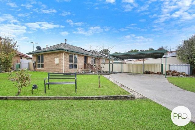 16 Kensington Court, NSW 2640