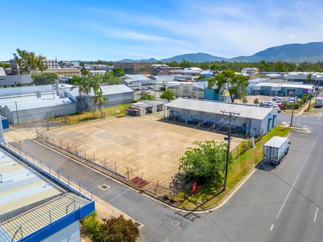 Whole of the property/292-298 Bolsover Street, QLD 4700