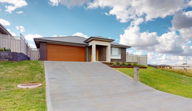 17 Purlingbrook Terrace, NSW 2830