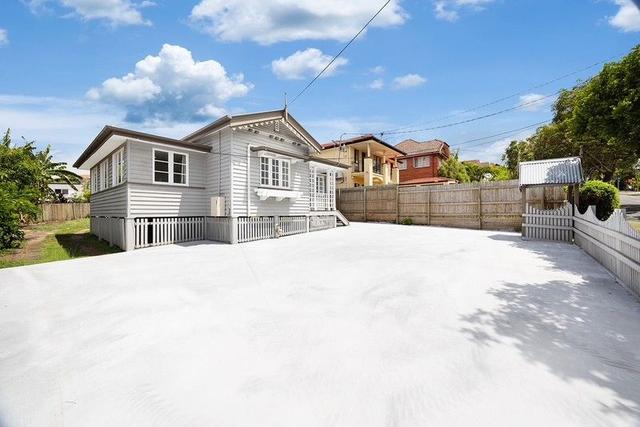 17 Hawken Drive, QLD 4067