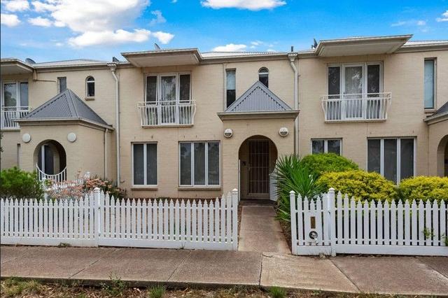 8 Pampas Lane, VIC 3023