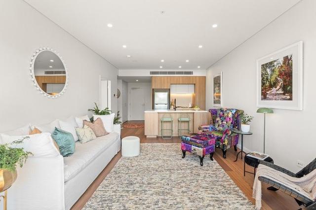 410/89B John Whiteway Drive, NSW 2250