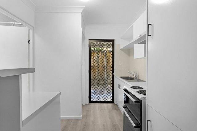 4/3 Nineteenth Avenue, QLD 4221