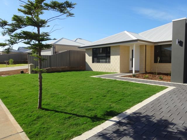 18 Swell Terrace, WA 6532