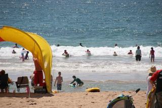 Life's a beach (2011-09-06)