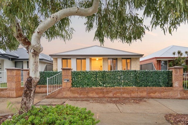 104 Joseph Banks Boulevard, WA 6031