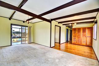 Upstairs Living / Dining