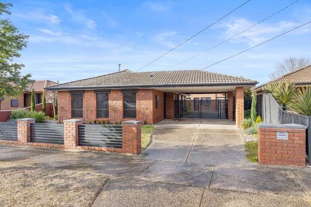 12 Mauger St, VIC 3355