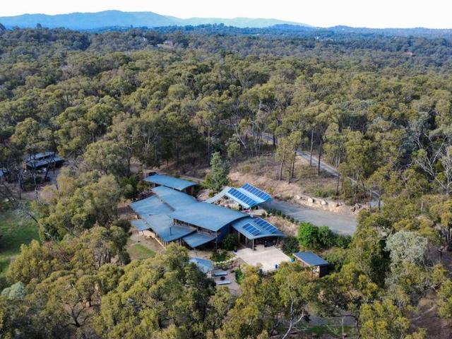 6 Stane Brae Court, VIC 3115