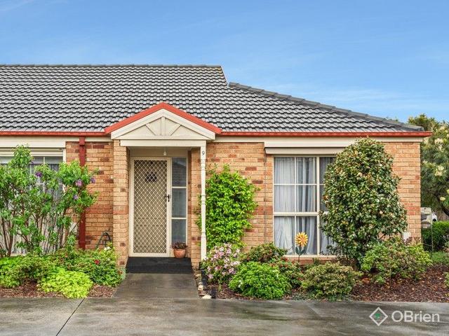 9/4 Barak  Court, VIC 3199