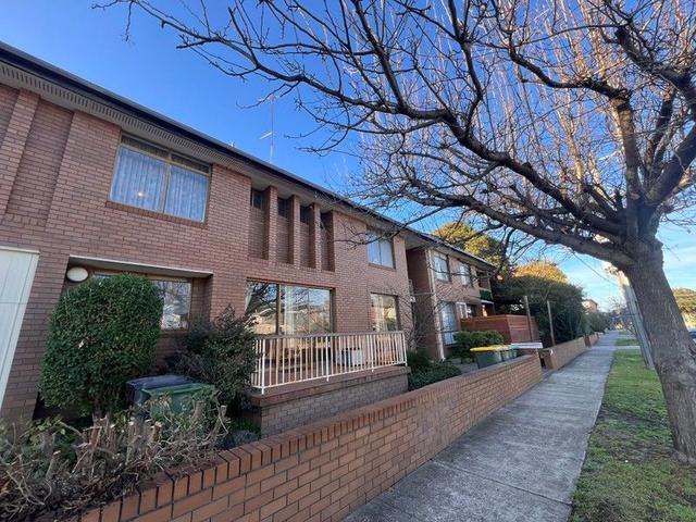 2/37 Wanda Road, VIC 3161