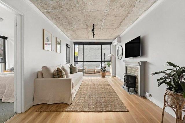 1/2 St Kinnord Street, VIC 3040