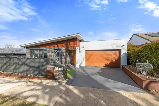 33 Scrivener Street, ACT 2602