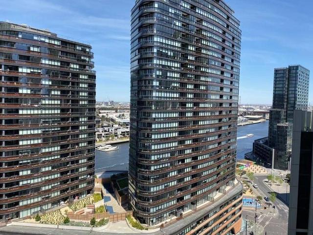 1706E/888 Collins Street, VIC 3008