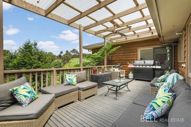 18 Douglas Crescent, VIC 3793