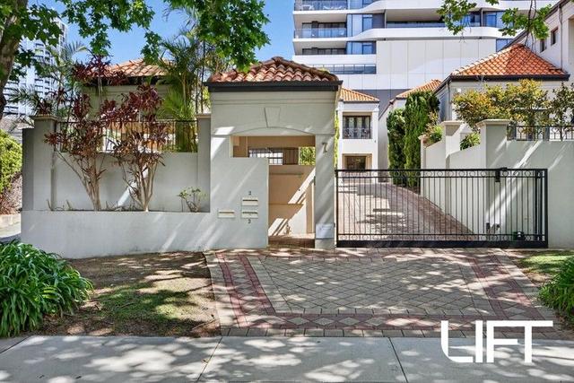 3/7 Tweeddale Road, WA 6153