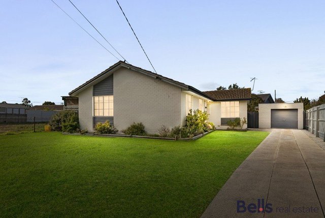 3 McCoubrie Avenue, VIC 3020