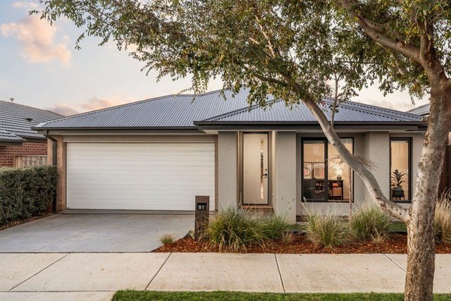 51 Arnold Circuit, VIC 3217