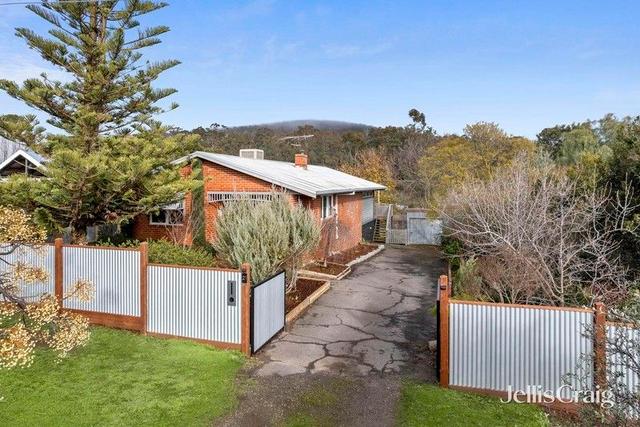 21 Warnock Street, VIC 3463